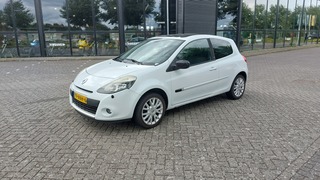 Personenauto , Renault, Clio 1.2 20th Anniversary, Wit, 2010