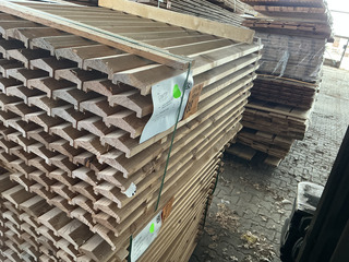 Ca. 100x Grenen afdeklat , 35x85mm, lengte 120cm
