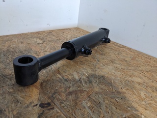 Ca. 21x Dubbelwerkende cilinder D=30/50 slag 125 Lo=412