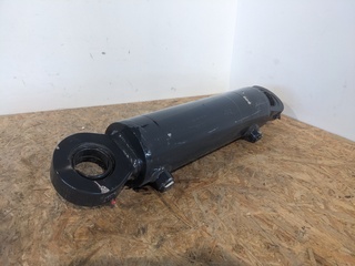 4x Dubbelwerkende cilinder D=40/80 slag 200