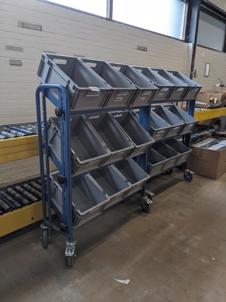 2x Orderpickwagen met kratten Fetra, 2881, bouwjaar 2021