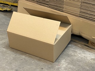 Ca. 175x verzenddozen , Bruin, 48x38x17cm