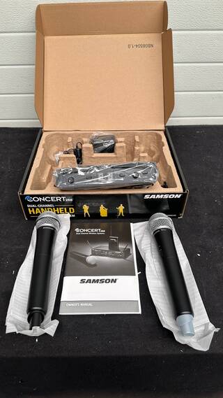 Wireless mic set (2x handheld), Samson, Concert 288