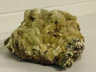 Prehniet ruw brok, Groen