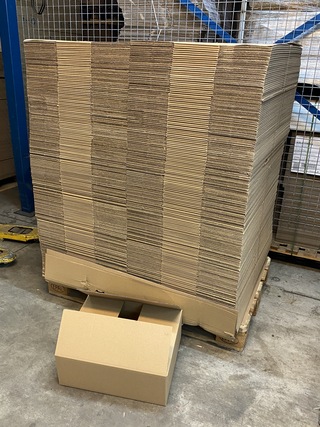 Ca. 175x verzenddozen , Bruin, 48x38x17cm