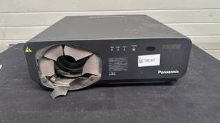 Projector Panasonic,  SXGA+ 7000