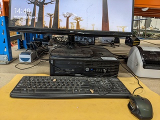 Computer met beeldscherm en handscanner Hp, Z210