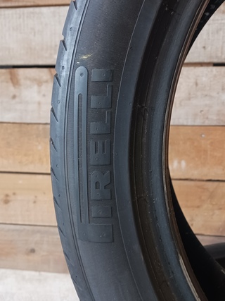 4x Autobanden, Pirelli Scorpion, 280/40/r21, Zwart