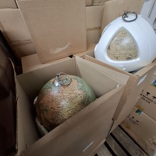 13x Globe Authentic Models, Hondius
