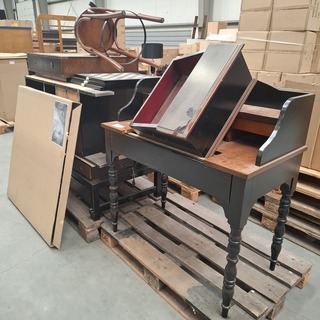 partij diverse demo meubilair etc Authentic Models