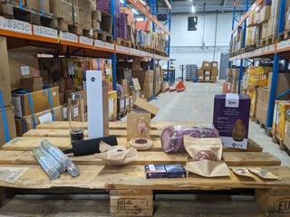 Partij spirituele items op 4x pallet