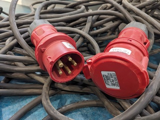2x Krachtstroom verlengkabel 16Amp