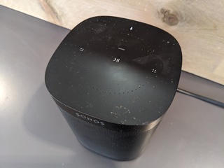 Smart speaker Sonos, One Gen 2, model S18