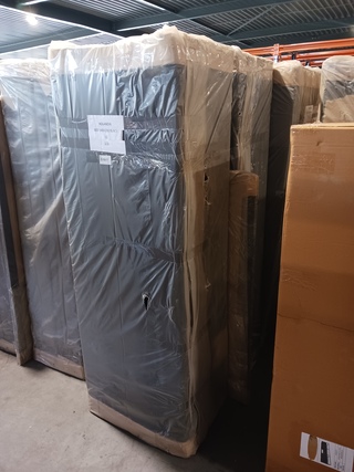 Boxspring bed 140×200 cm, Black, 2025
