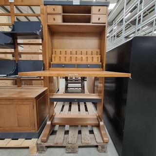 secretaire Authentic Models