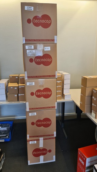 Partij USB kaartlezers ca. 700 stuks Logilink