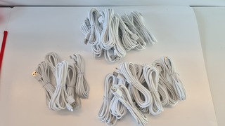 Ca. 25x Partij USB kabels wit