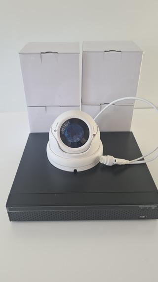 bundel: 5MP recorder + 4 dome 5 MP IP-camera’s Herospeed, CPD708-IP5 +