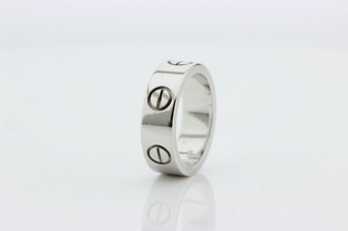 Dames ring Cartier, Love