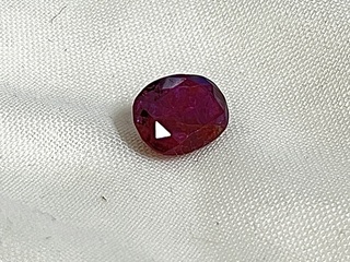 Robijn - 2.54 carat echte natuurlijke rode robijn