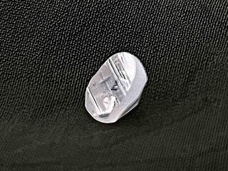 Diamant – 0.85 carat echte ruwe diamant