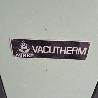 Vacumeermachine met orthopedische pers Minke en Brockfieper