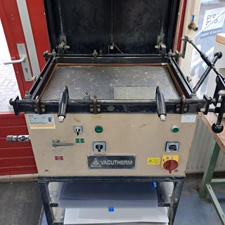 Vacumeermachine op verrijdbaar onderstel Mincke Vacutherm, PC/4, bouwj