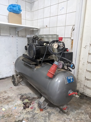 Compressor Airtask, 90-HP 1500 DS, bouwjaar 1999