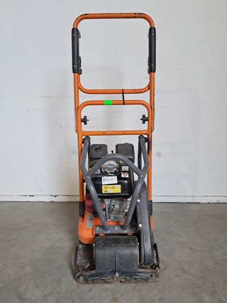 Trilplaat 16kN benzine Atlas Copco, LF 80, bouwjaar 2016