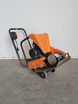 Trilplaat 14kN, 230V, Euro Shatal, PC1443E, 2015
