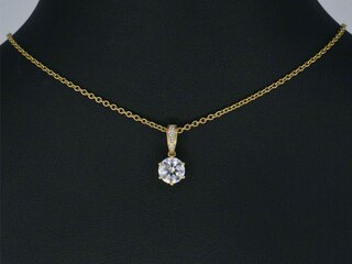 Gouden solitair hanger met een diamant 1.00 carat excl. ketting
