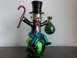 Pop art beeld , “Monopoly”