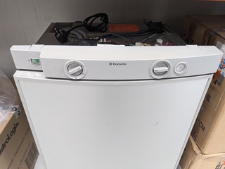 Inbouw koelkast, Dometic, RM8500, Grijs / Chroom