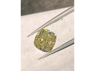 Diamant – 1.70 carat natuurlijke fancy gekleurde diamant