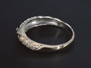 Gouden ring met briljant geslepen diamanten
