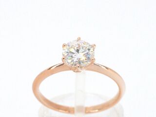 Rosegouden ring met een briljant geslepen diamant van 1.50 carat