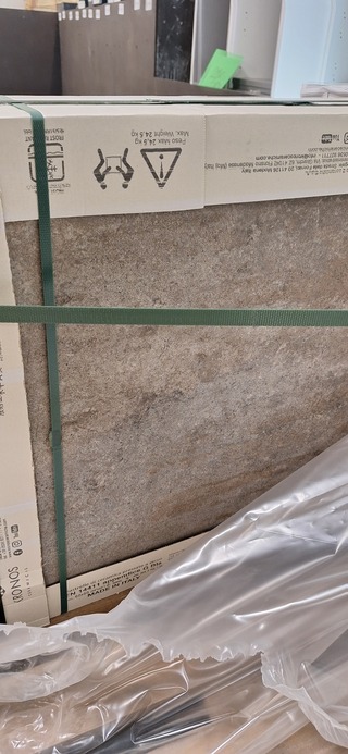 Ca. 6 m² vloertegel Antic, taupe