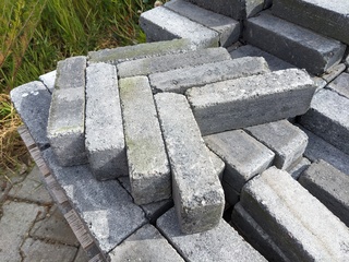 Ca. 3 m2 Waalformaat trommel grijs zwart