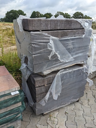 Ca. 40x Betonbielzen bruin