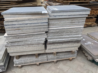 Ca. 15m2 betontegel excl. showbord vulling