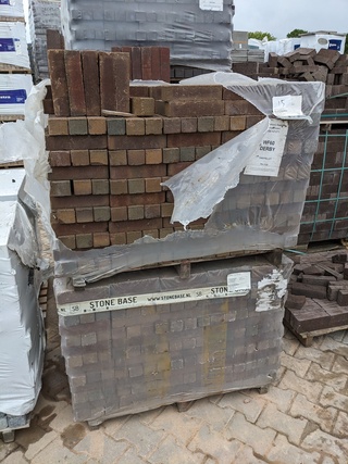 Ca. 8.8 m2 Stonebase waalformaat 60 Derby