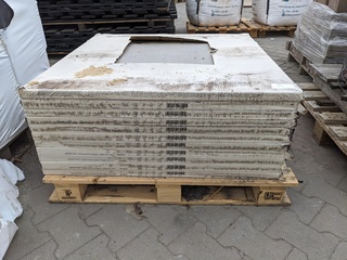 Ca. 8,5m2 keramische tegel 90x90x3 , betonlook