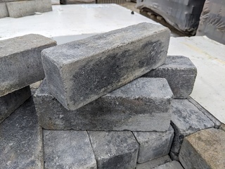 Ca. 11.12 m2 Trommel dikformaat grijs/zwart