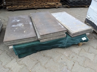 Ca. 13x betontegel  genuanceerd, bruin geel blauw