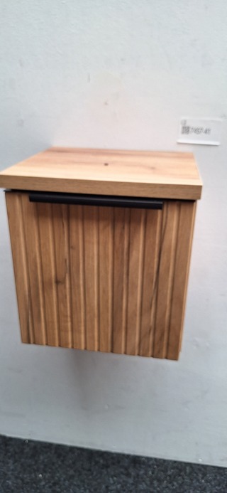 Toiletmeubel Thebalux, Sjithouse, ribbed navarro eiken
