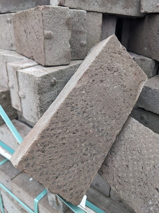 Ca.15 m2 Gebakken formaat Marone