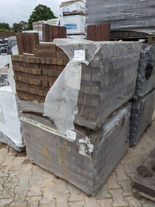Ca. 8.8 m2 Stonebase waalformaat 60 Derby