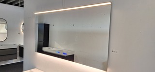 Ledspiegel met bluetooth Thebalux