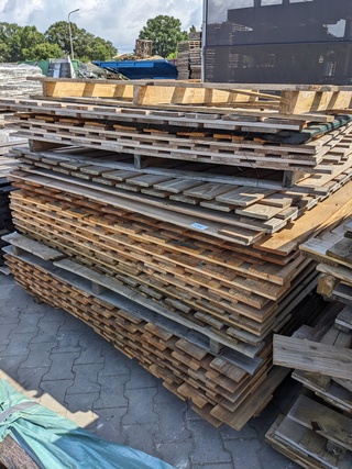 Ca. 20x Douglas schermen (19, 21, 23 planks) geschaafd
