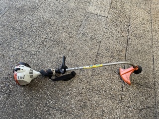 Bosmaaier, Stihl, FS 40, oranje